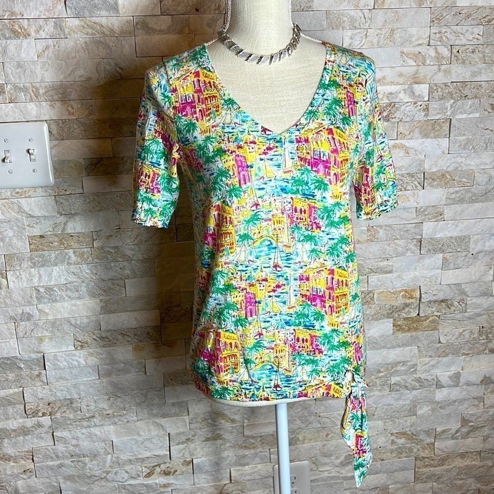 Talbots blouse, top short sleeves Santorini streets V-neck XS 100% cotton.​